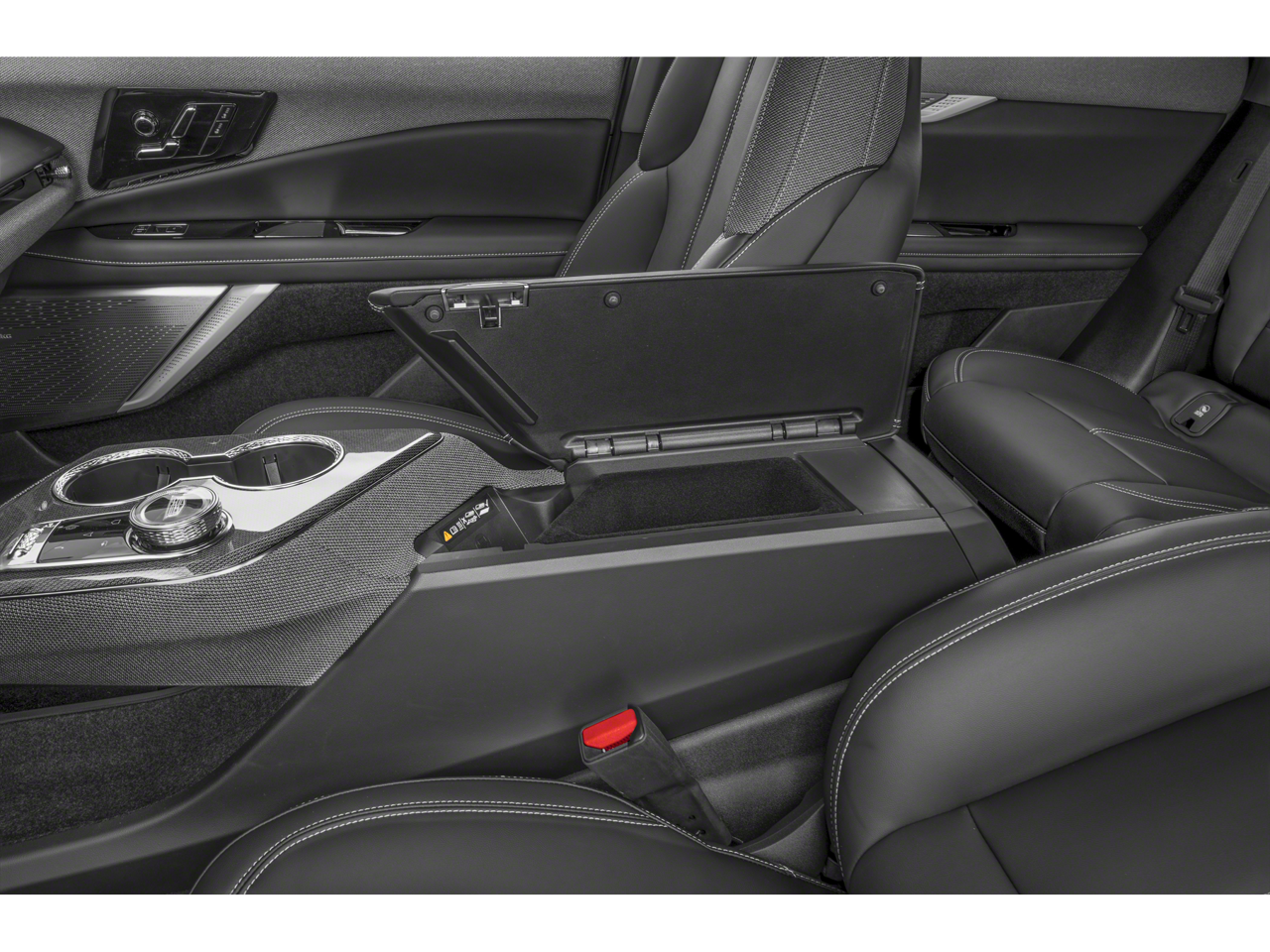 2025 Cadillac OPTIQ AWD 4dr Luxury w/1SE