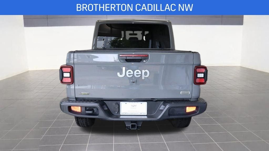 2022 Jeep Gladiator Overland