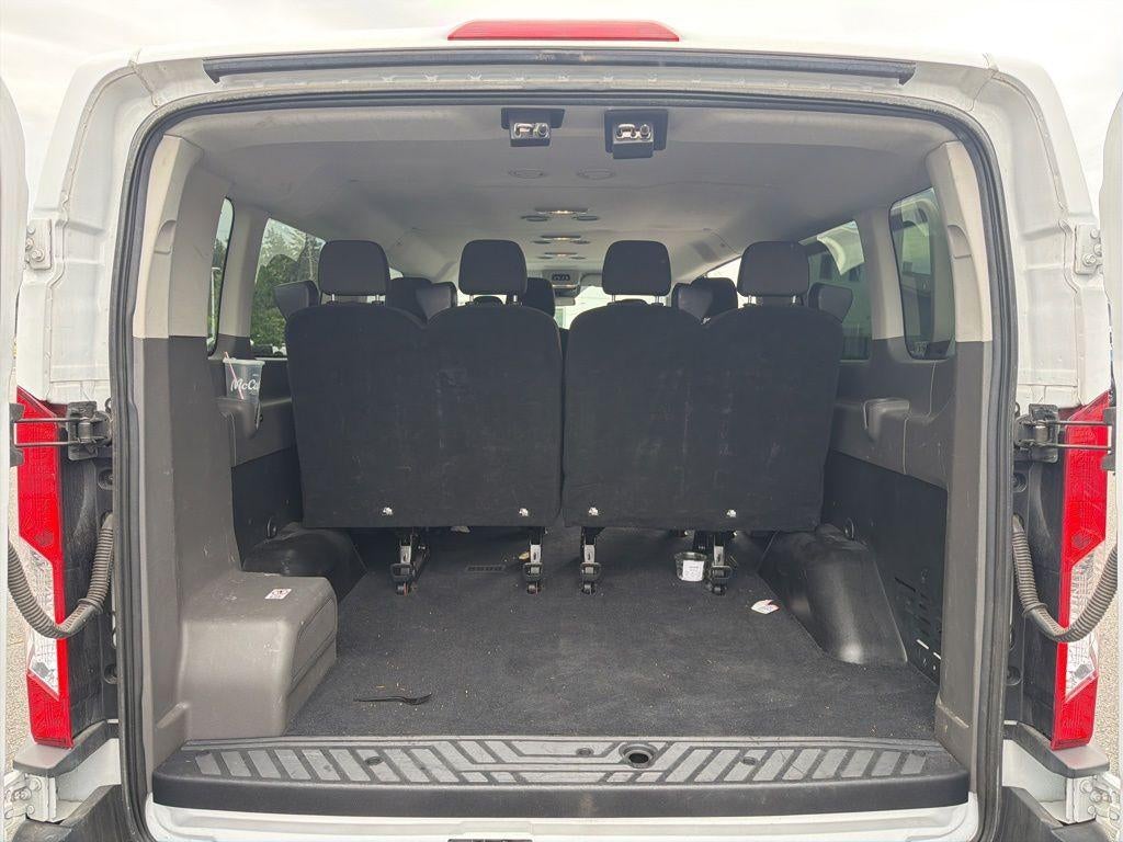 2024 Ford Transit Passenger Wagon XLT