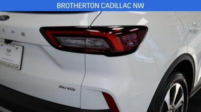 2025 Ford Escape Platinum