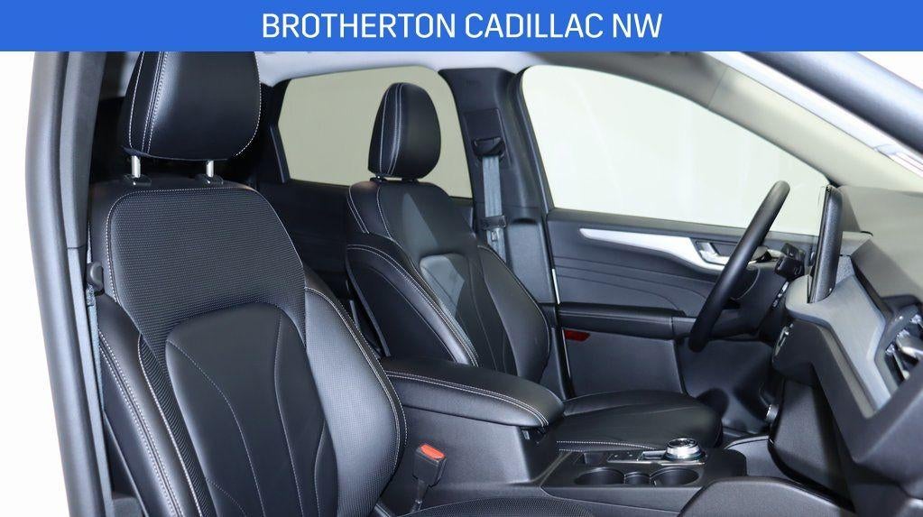 2025 Ford Escape Platinum