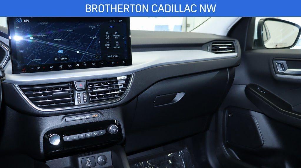 2025 Ford Escape Platinum