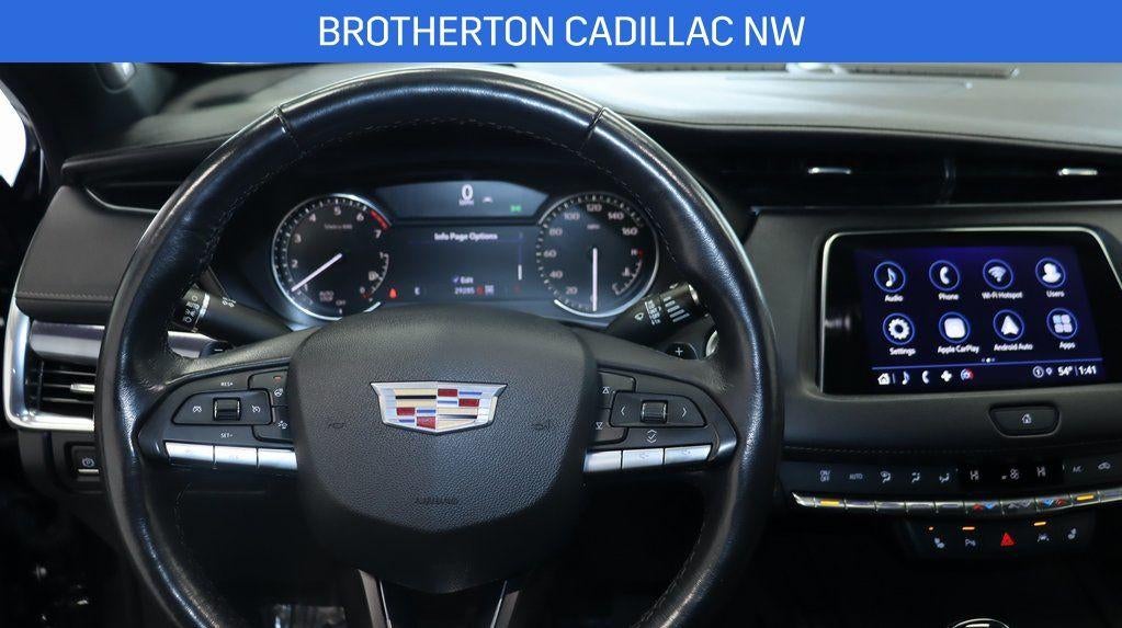 2023 Cadillac XT4 Luxury