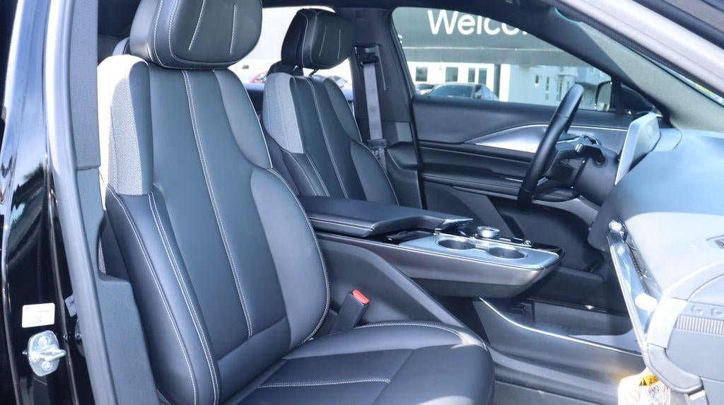2024 Cadillac LYRIQ Base