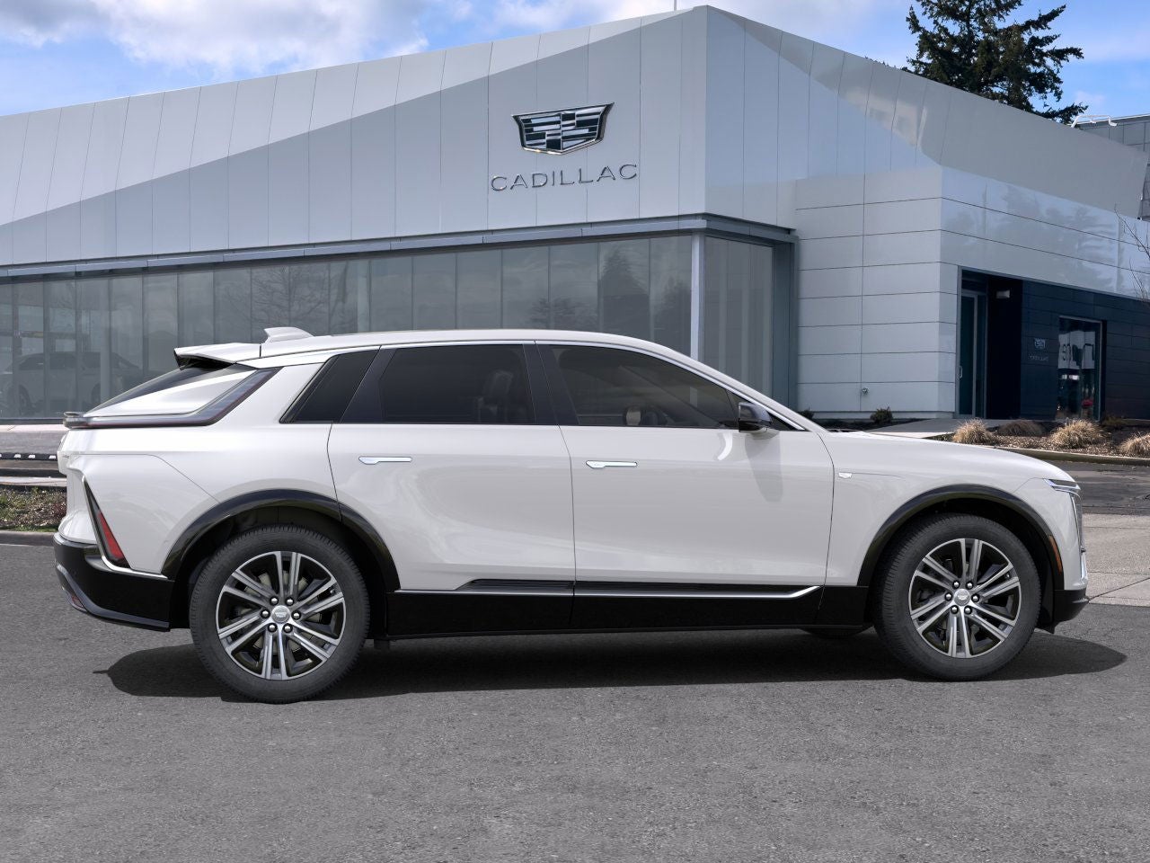 2025 Cadillac LYRIQ 4dr Luxury w/1SC