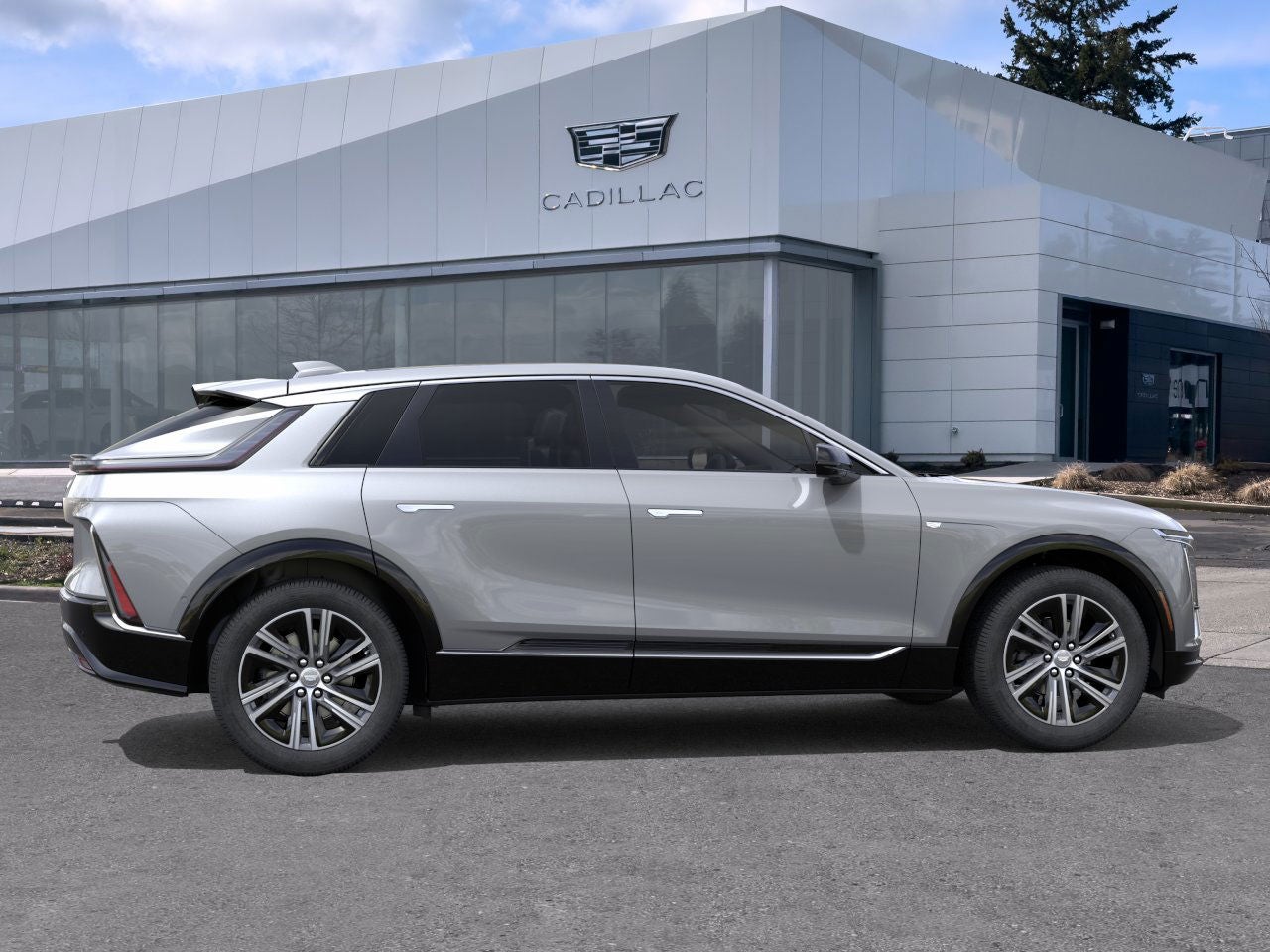 2025 Cadillac LYRIQ 4dr Luxury w/1SC