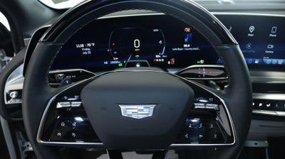 2024 Cadillac LYRIQ Luxury 2