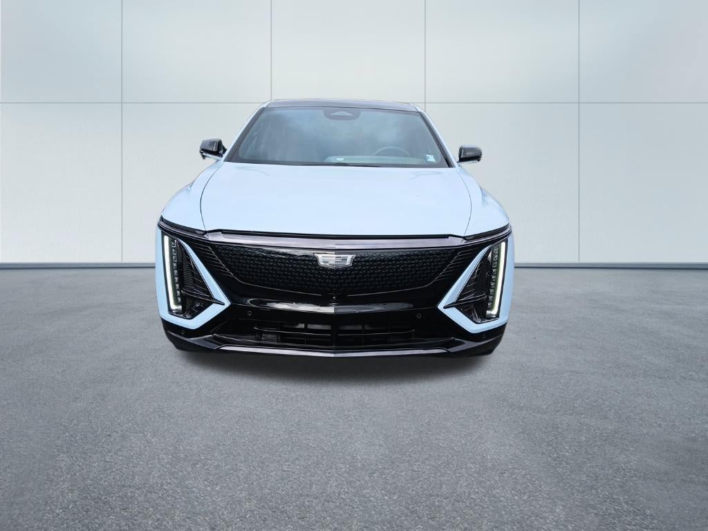 2024 Cadillac LYRIQ Sport 2