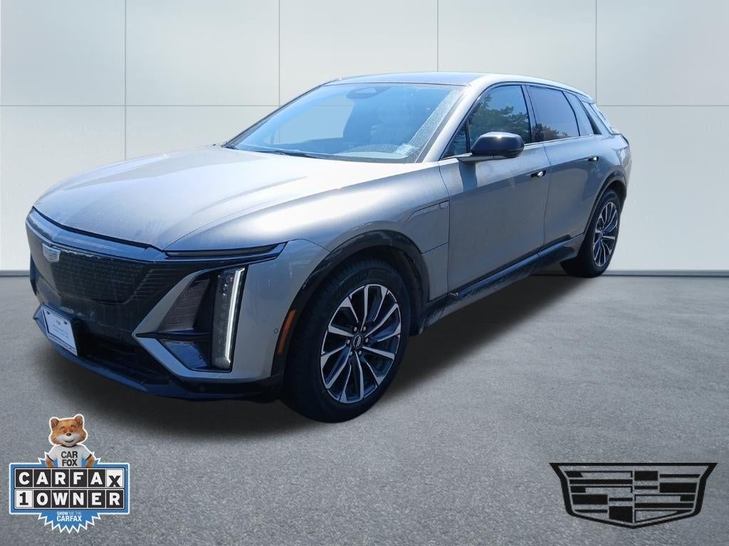 2024 Cadillac LYRIQ Sport 2