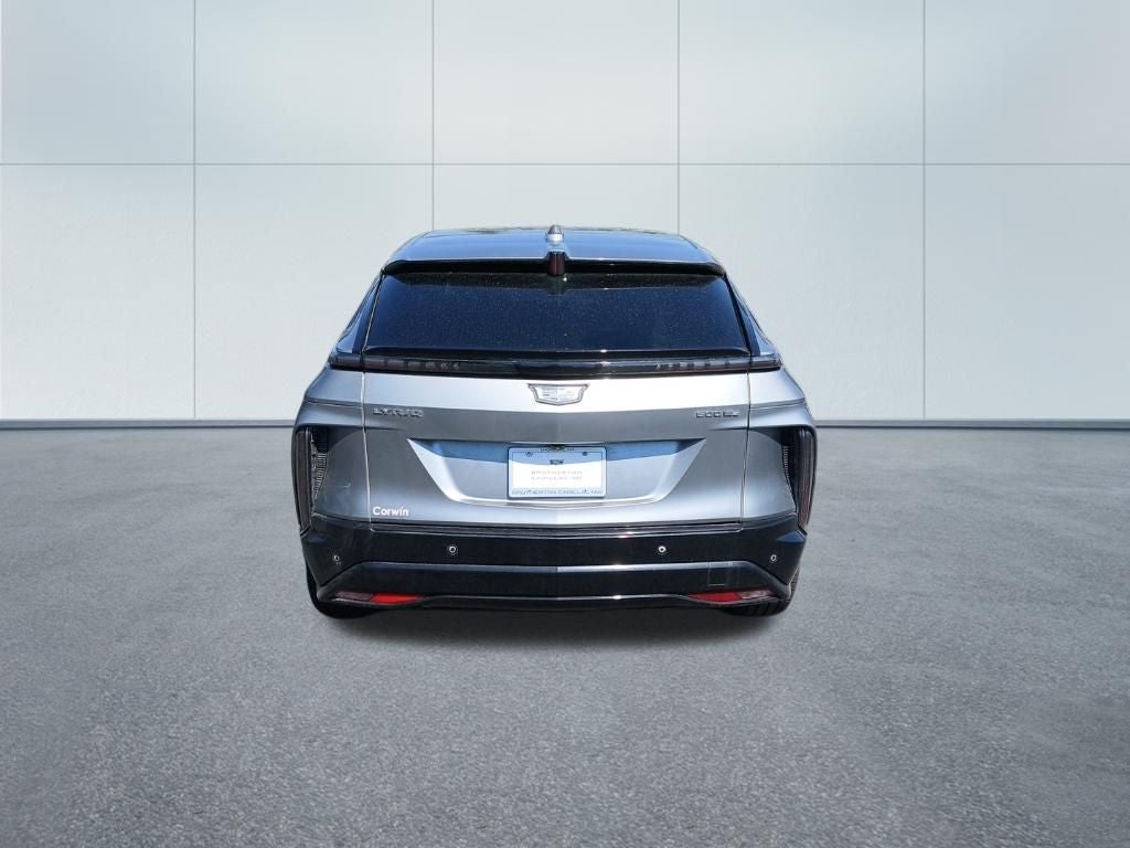 2024 Cadillac LYRIQ Sport 2