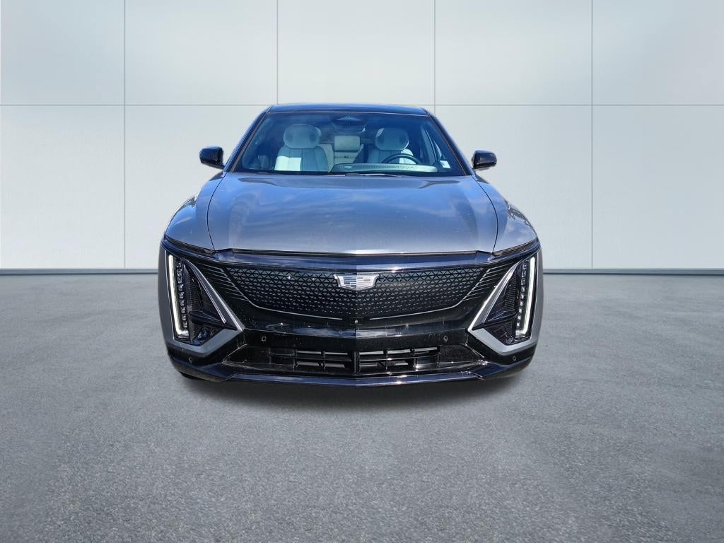 2024 Cadillac LYRIQ Sport 2