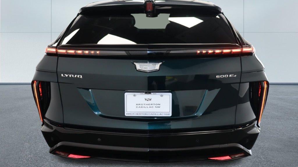 2024 Cadillac LYRIQ Sport 2