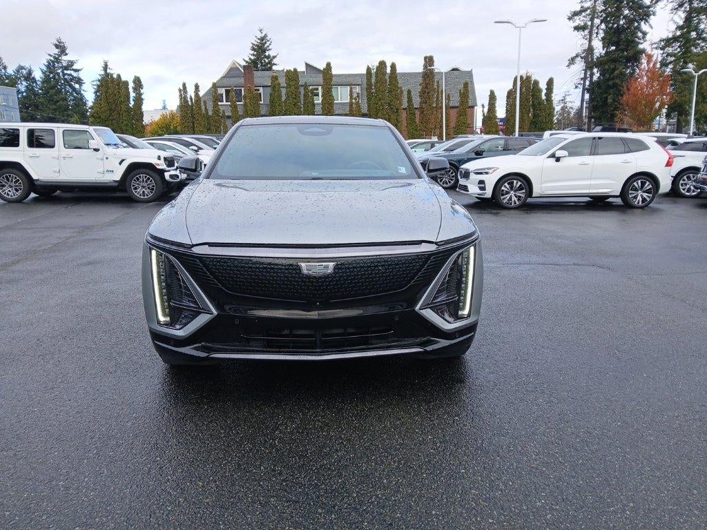 2024 Cadillac LYRIQ Sport 2