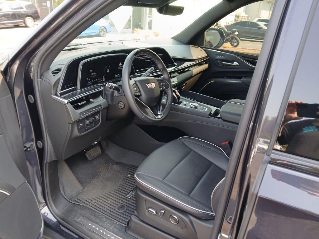 2024 Cadillac Escalade Sport