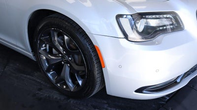2023 Chrysler 300 S