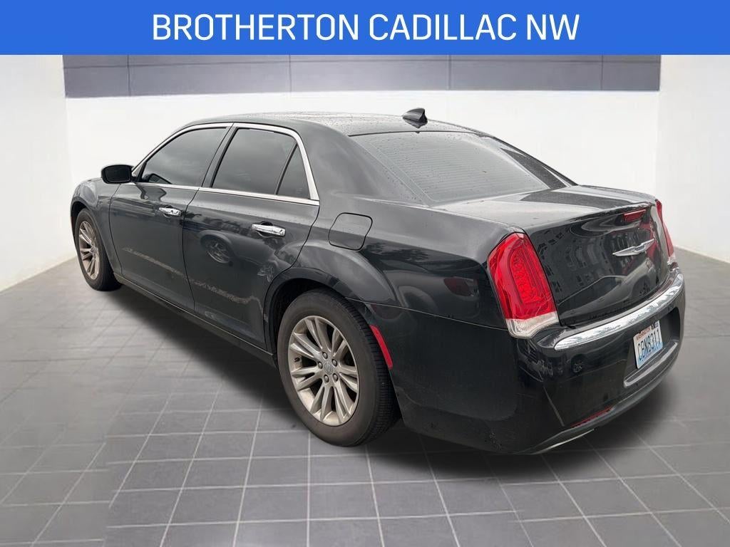 2016 Chrysler 300 C