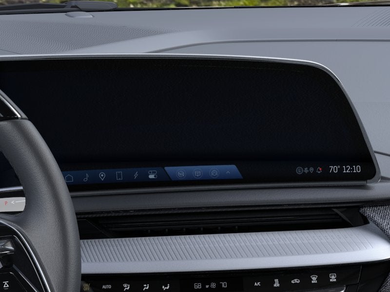 2026 Cadillac OPTIQ 4dr Luxury