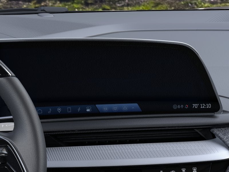 2025 Cadillac OPTIQ AWD 4dr Luxury w/1SE