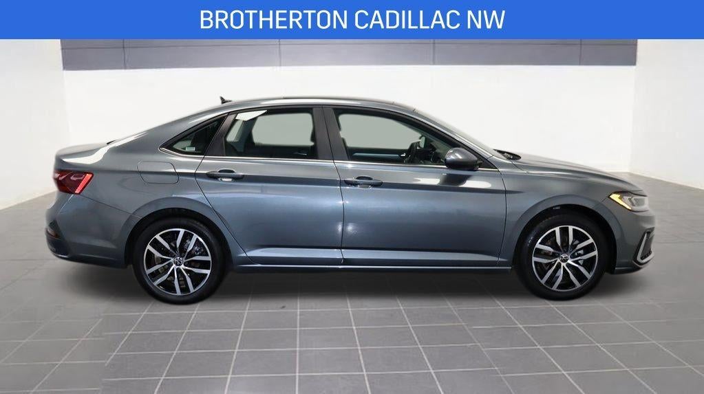 2025 Volkswagen Jetta 1.5T SE
