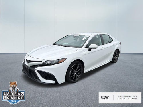 2024 Toyota Camry SE AWD