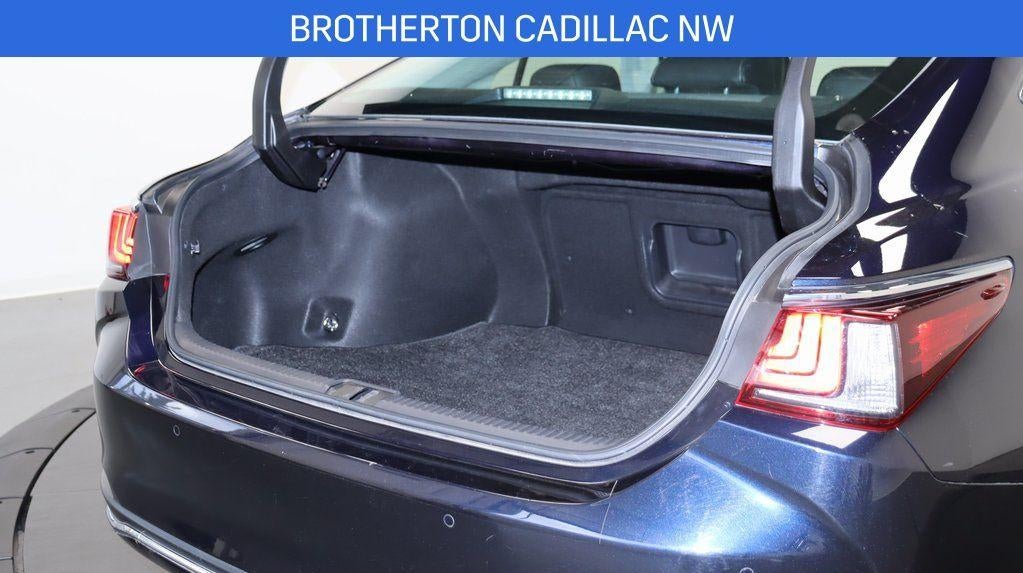 2020 Lexus ES 300h Luxury