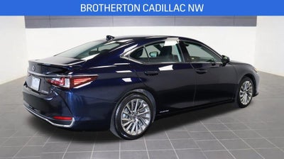 2020 Lexus ES 300h Luxury