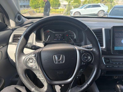 2016 Honda Pilot Base
