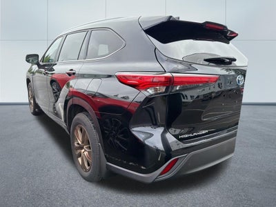 2023 Toyota Highlander Bronze Edition