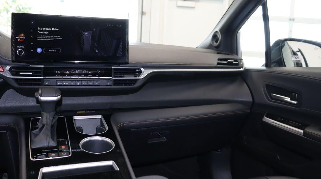 2025 Toyota Sienna Woodland Edition