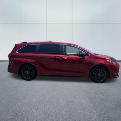 2023 Toyota Sienna XSE