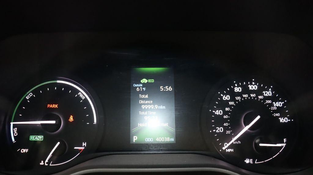2023 Toyota Sienna LE
