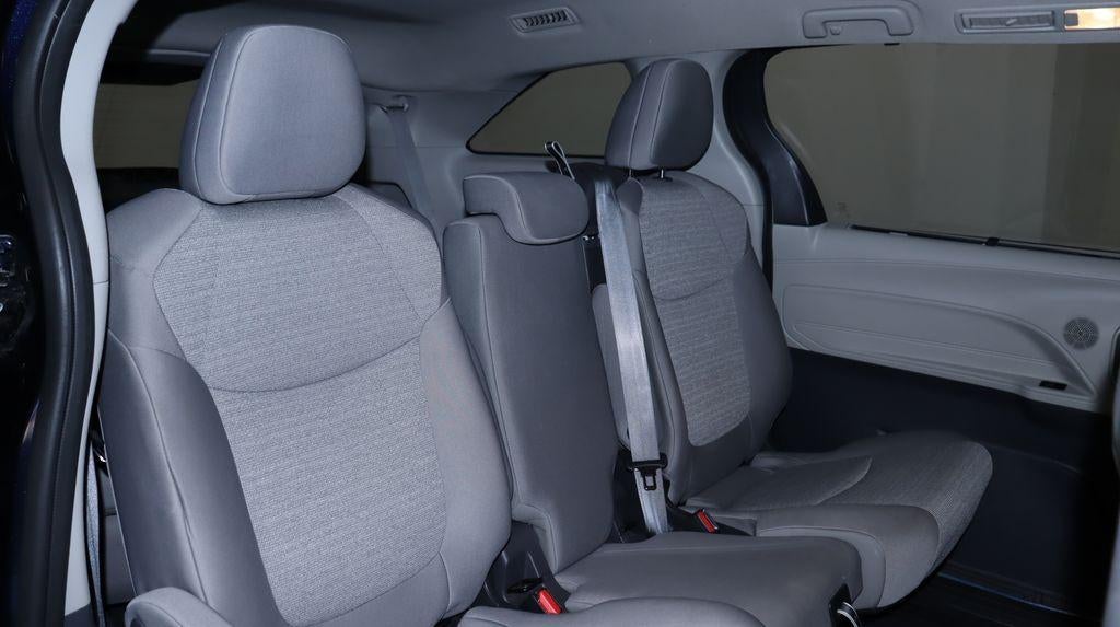 2024 Toyota Sienna LE AWD