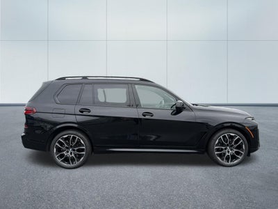 2026 BMW X7 M60i