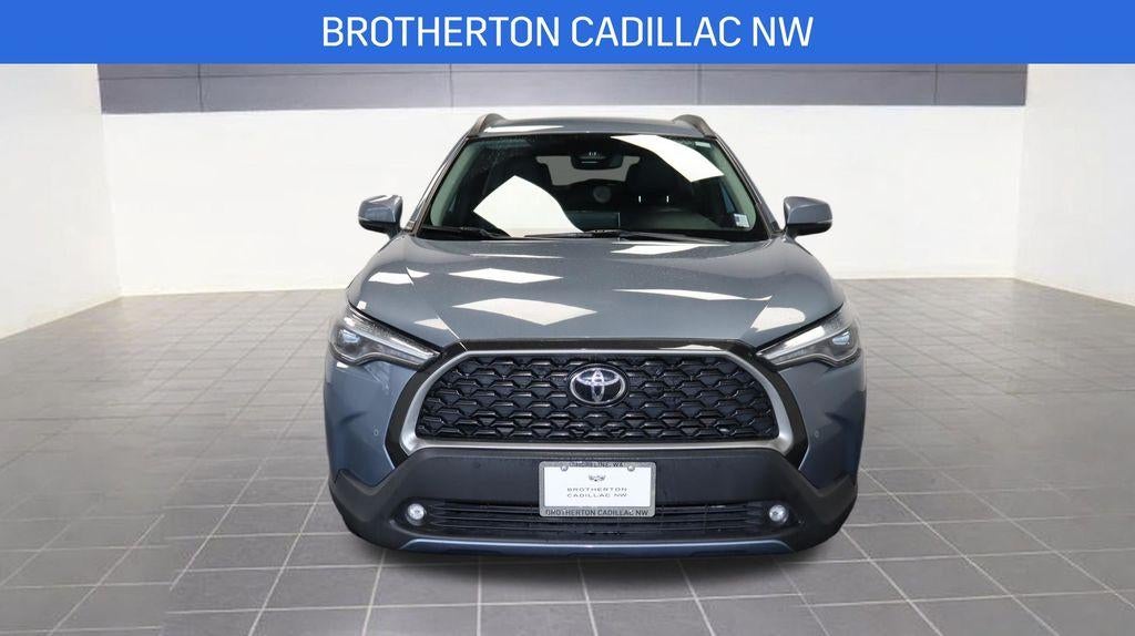 2024 Toyota Corolla Cross XLE