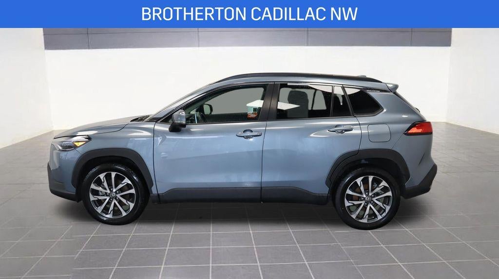 2024 Toyota Corolla Cross XLE
