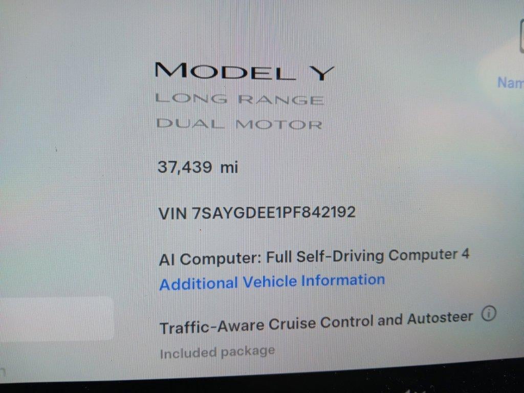 2023 Tesla Model Y Long Range - Photo 13