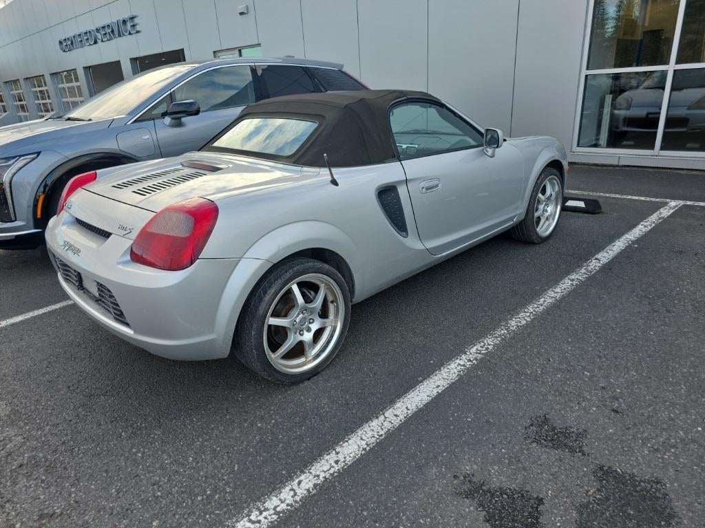 2000 Toyota MR2 Spyder Base