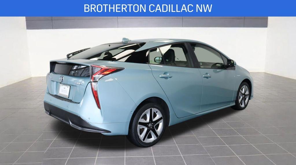 2018 Toyota Prius Three Touring