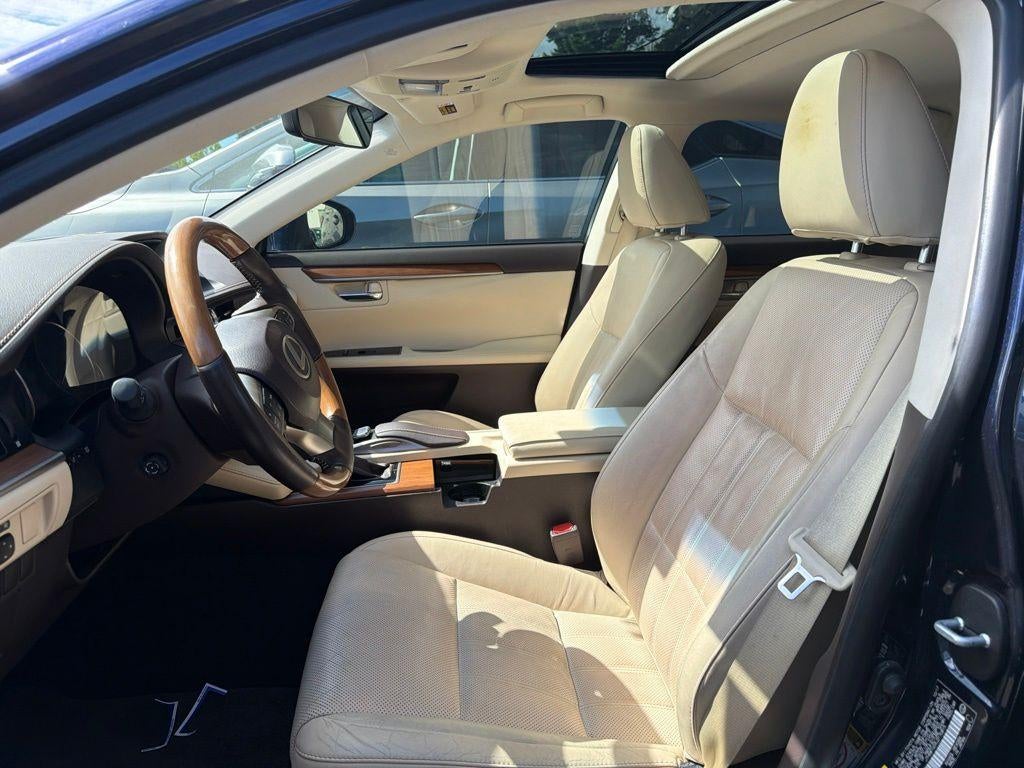 2018 Lexus ES 300h