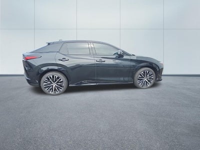 2023 Lexus RZ 450e Luxury