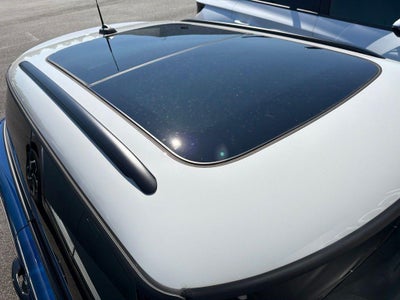 2025 MINI Hardtop 2 Door Iconic