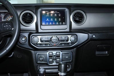 2022 Jeep Gladiator Sport