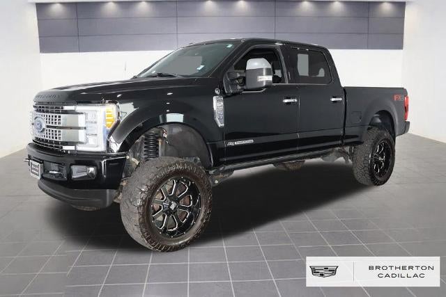 2017 Ford Super Duty F-350 SRW Platinum