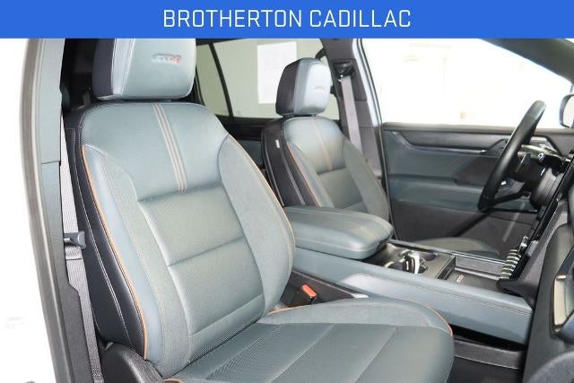 2025 GMC Acadia AWD AT4