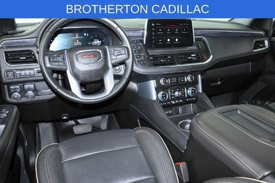 2023 GMC Yukon XL SLT