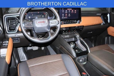 2024 GMC Canyon 4WD AT4