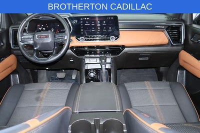 2024 GMC Canyon 4WD AT4