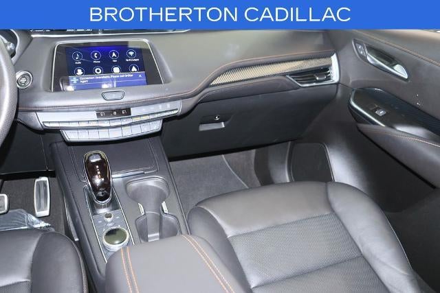 2023 Cadillac XT4 AWD Sport