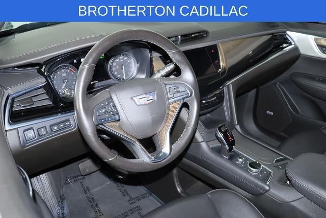 2022 Cadillac XT6 Premium Luxury