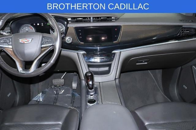 2022 Cadillac XT6 Premium Luxury